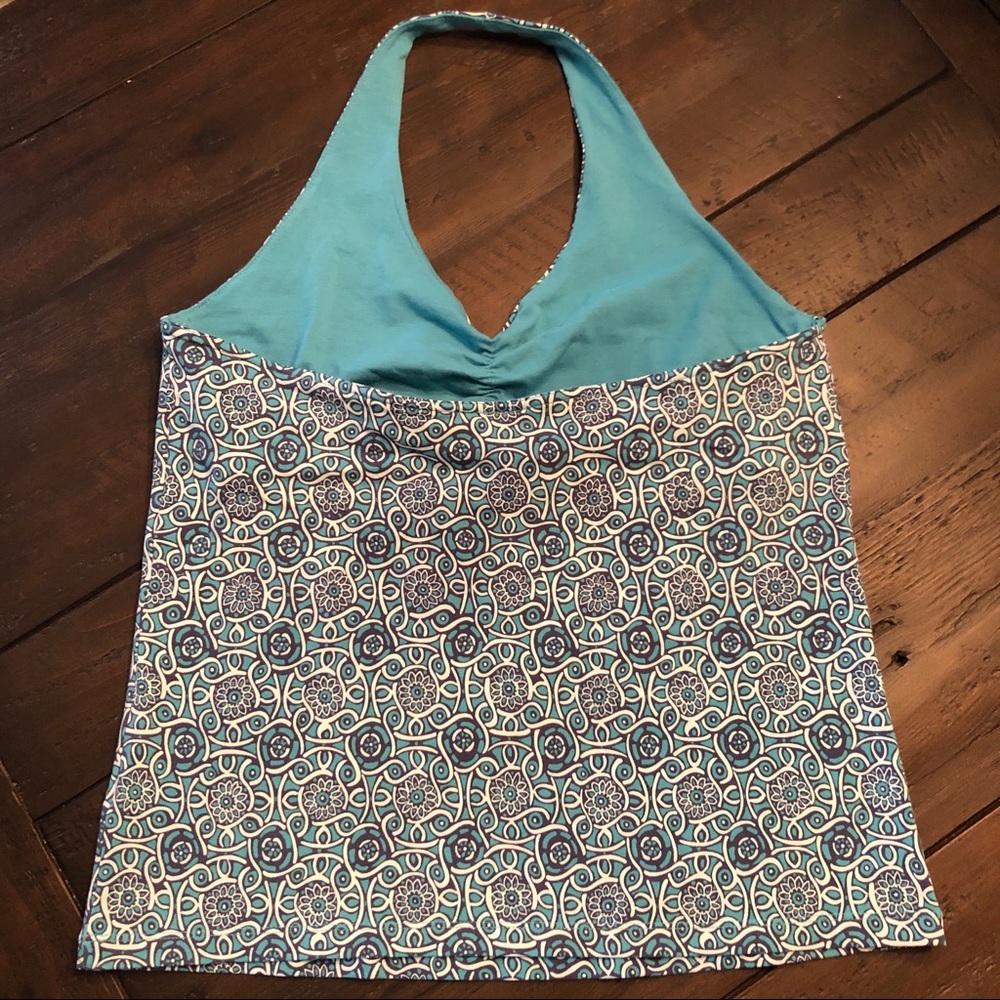 Patterned halter top - Picture 2 of 2